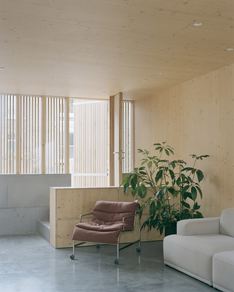 Spruce house and studio / ao-ft