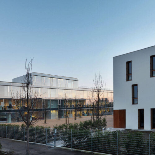 Bentini Headquarters / Piuarch 2 Bentini headquarters / piuarch
