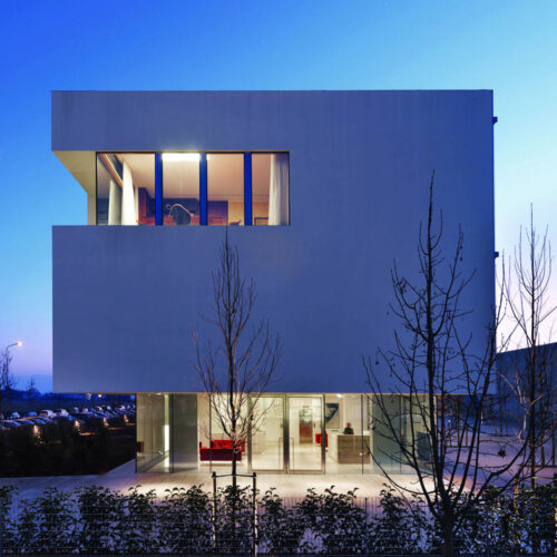 Bentini Headquarters / Piuarch 8 Bentini headquarters / piuarch