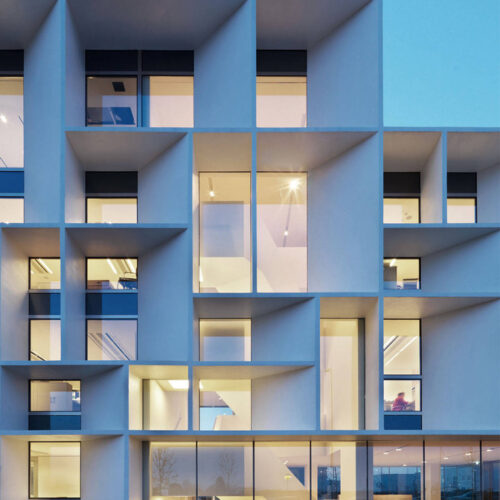Bentini Headquarters / Piuarch 6 Bentini headquarters / piuarch