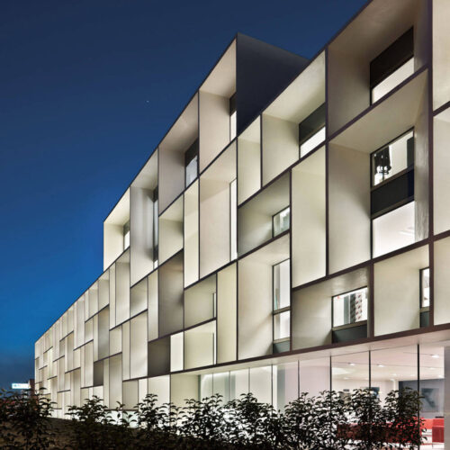 Bentini Headquarters / Piuarch 5 Bentini headquarters / piuarch