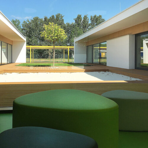 Yellow Elephant Kindergarten / Xystudio 19 Yellow elephant kindergarten / xystudio