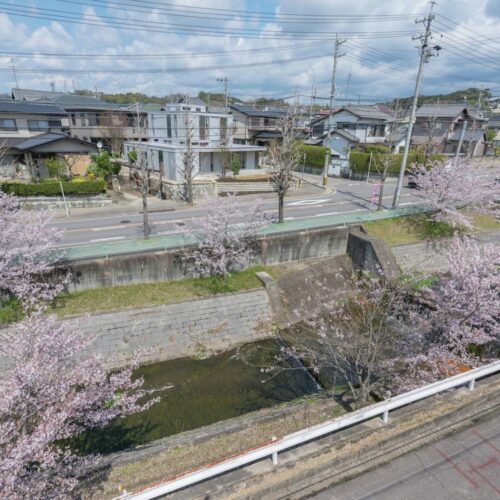 House in okazaki / kazuki moroe architects