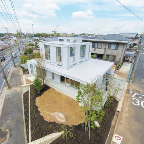 House in okazaki / kazuki moroe architects