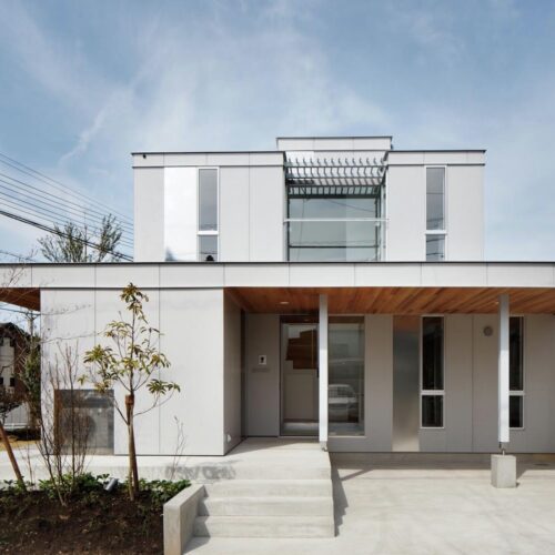 House in okazaki / kazuki moroe architects