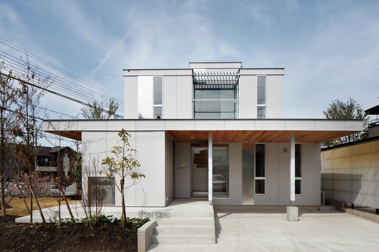 House in okazaki / kazuki moroe architects