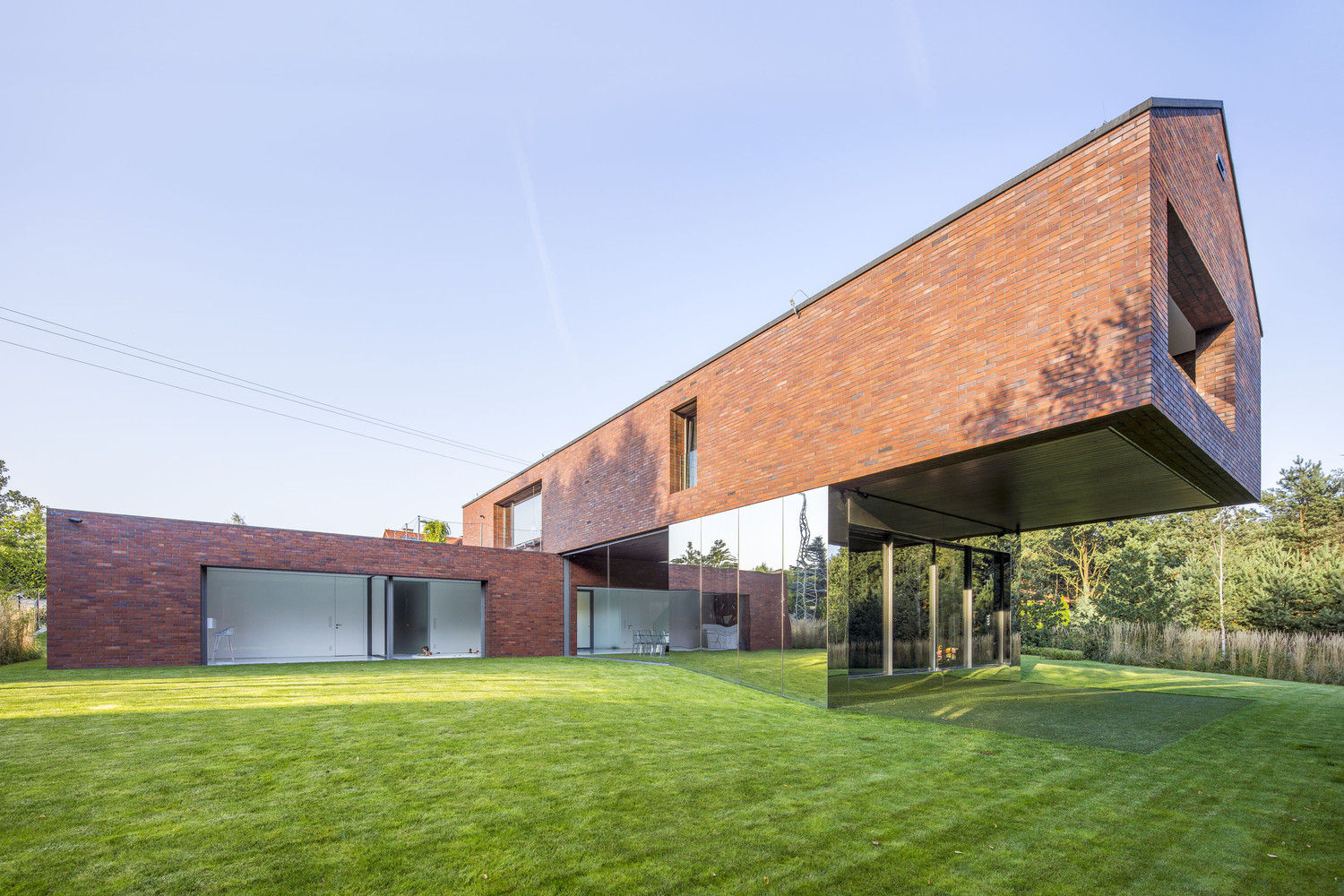 Living-garden house in katowice / kwk promes