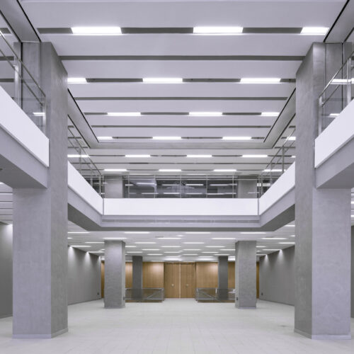 Tsinghua university's law faculty library / kokaistudios