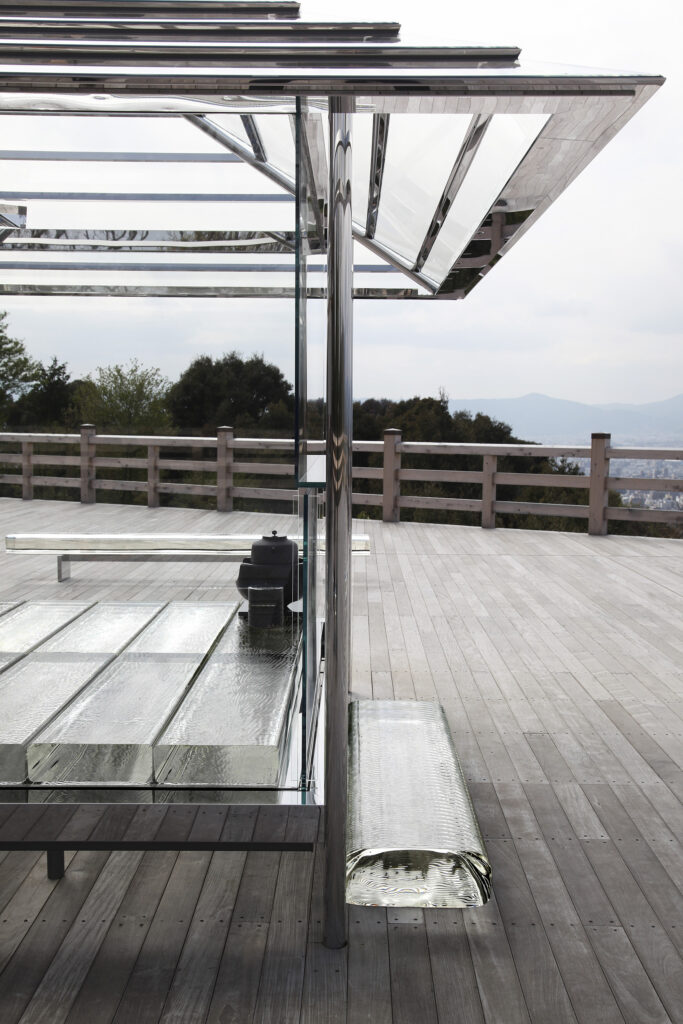 Kou-an glass tea house / tokujin yoshioka
