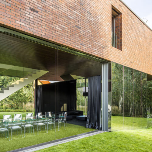 Living-garden house in katowice / kwk promes