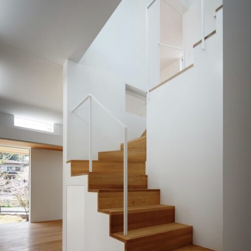 House in okazaki / kazuki moroe architects