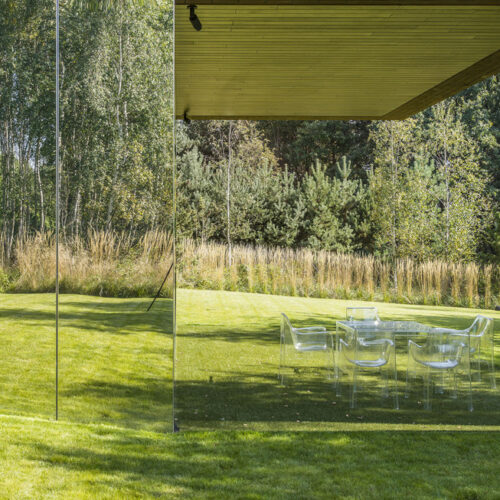 Living-garden house in katowice / kwk promes