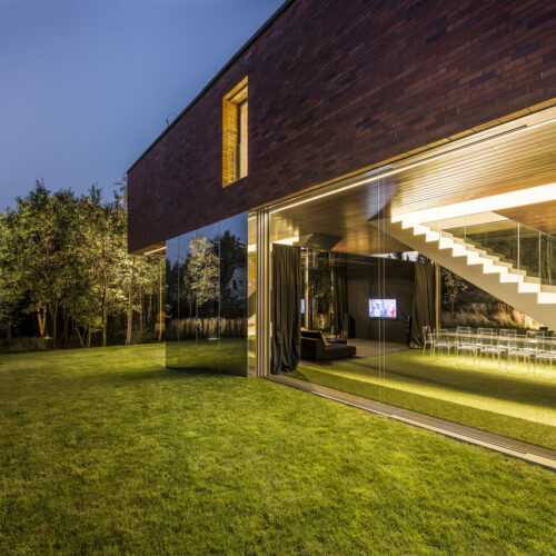 Living-garden house in katowice / kwk promes