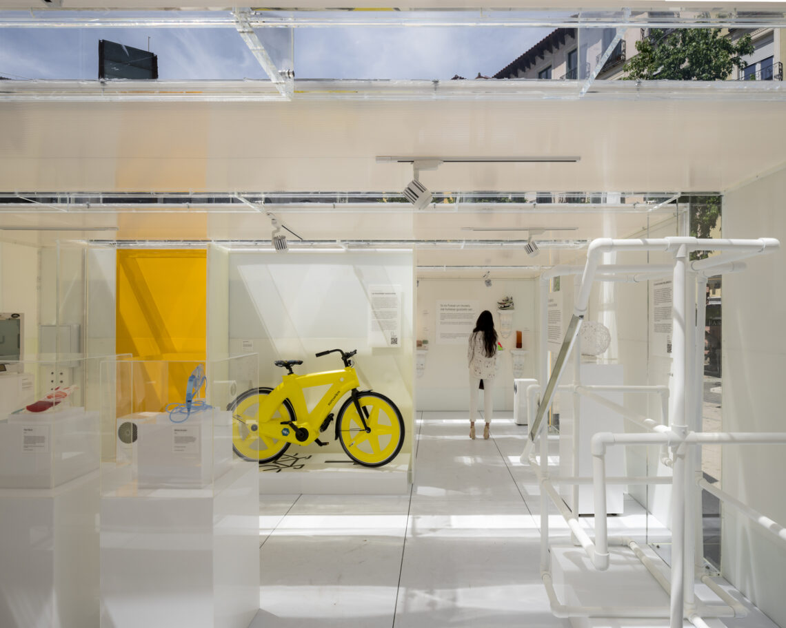 The Plastic Museum / Delavegacanolasso 19 The plastic museum / delavegacanolasso