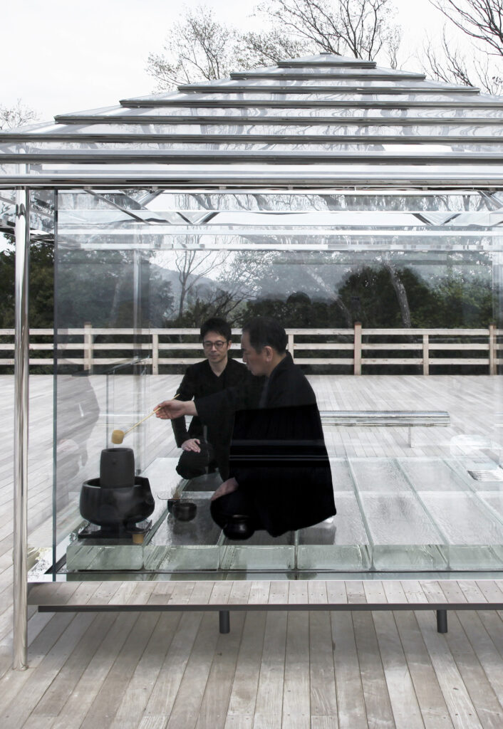 Kou-an glass tea house / tokujin yoshioka