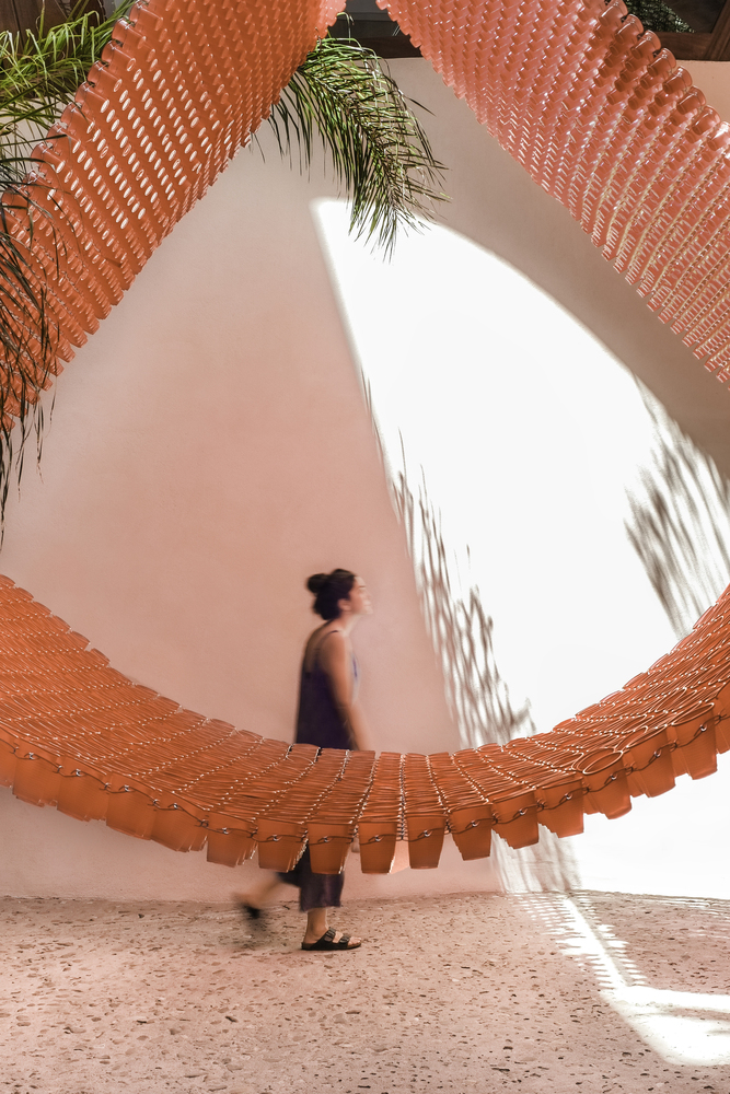 The Catenary And The Arc Installation / Manuel Bouzas + Santiago Del Aguila 3 The catenary and the arc installation / manuel bouzas + santiago del aguila