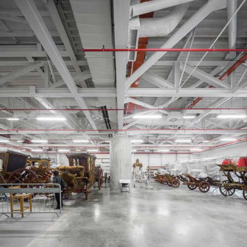 Museu dos coches / mmbb arquitetos + paulo mendes da rocha + ricardo bak gordon