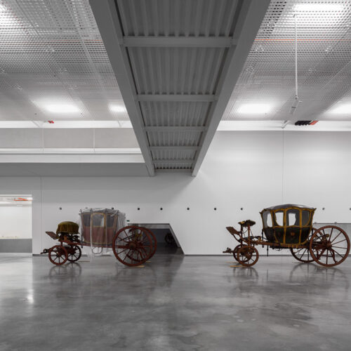 Museu dos coches / mmbb arquitetos + paulo mendes da rocha + ricardo bak gordon