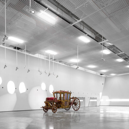Museu dos coches / mmbb arquitetos + paulo mendes da rocha + ricardo bak gordon