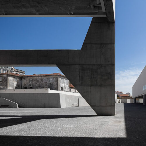 Museu dos coches / mmbb arquitetos + paulo mendes da rocha + ricardo bak gordon