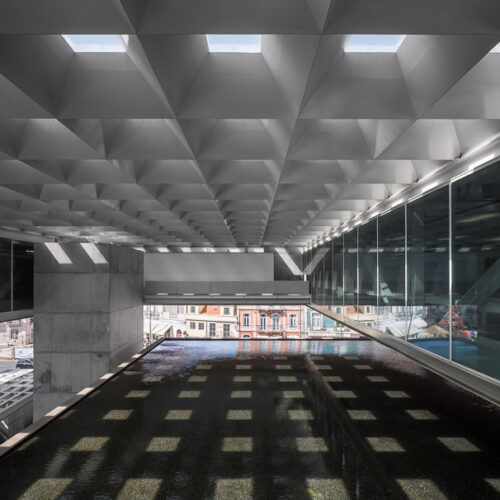 Museu dos coches / mmbb arquitetos + paulo mendes da rocha + ricardo bak gordon