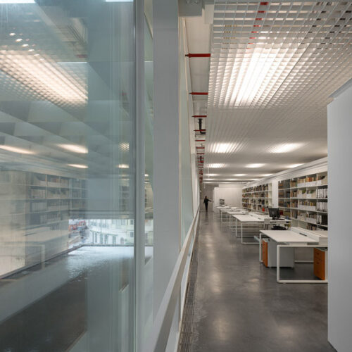 Museu dos coches / mmbb arquitetos + paulo mendes da rocha + ricardo bak gordon