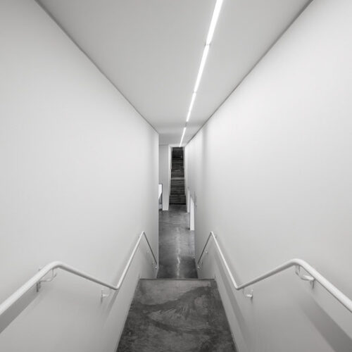 Museu dos coches / mmbb arquitetos + paulo mendes da rocha + ricardo bak gordon