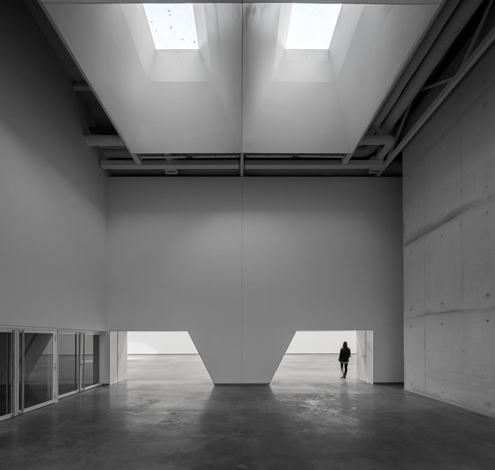Museu dos coches / mmbb arquitetos + paulo mendes da rocha + ricardo bak gordon