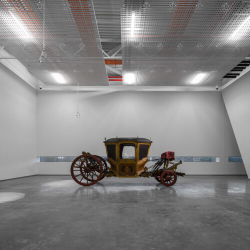 Museu dos coches / mmbb arquitetos + paulo mendes da rocha + ricardo bak gordon