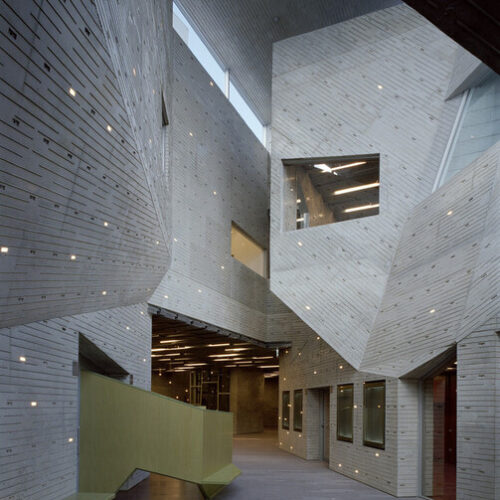 Kadare cultural center / chiaki arai urban and architecture design