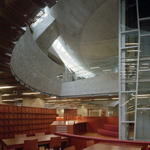 Kadare cultural center / chiaki arai urban and architecture design