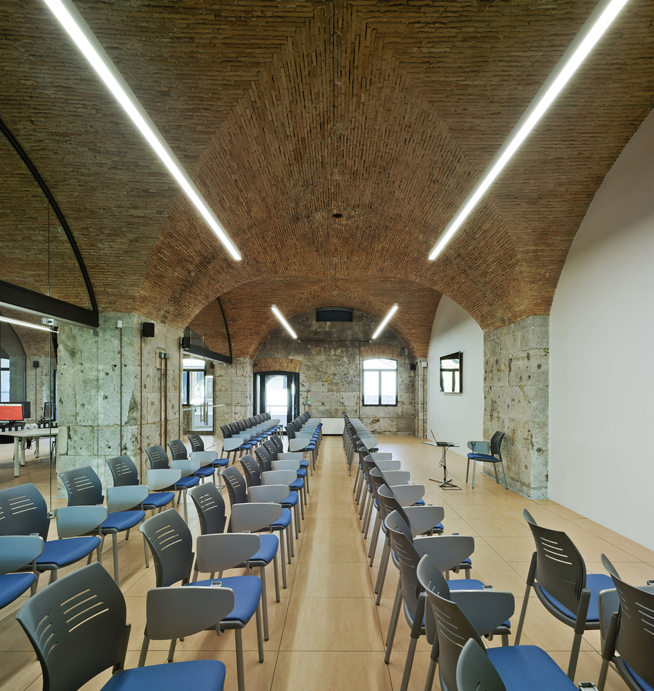 Ayalto Arquitectos Gibraltar university / ayalto integral
