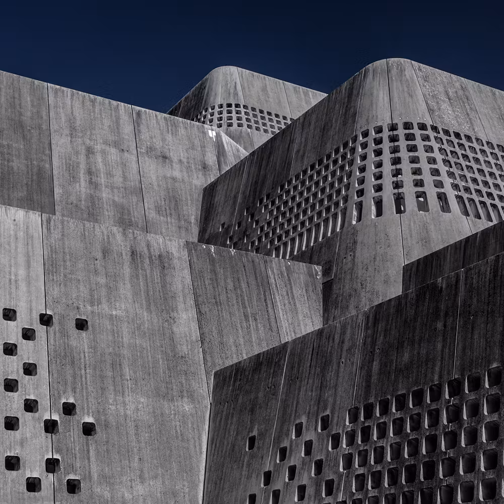 Naha Prefectural Museum / Ishimoto And Niki Architects | Classics On Architecture Lab 6 Naha prefectural museum in okinawa © paul tulett