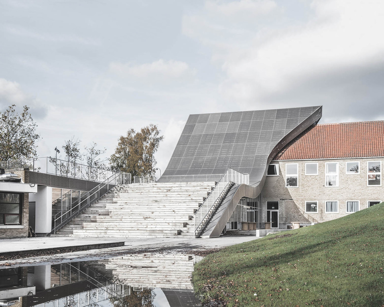 Mariehøj cultural centre / sophus søbye arkitekter + we architecture