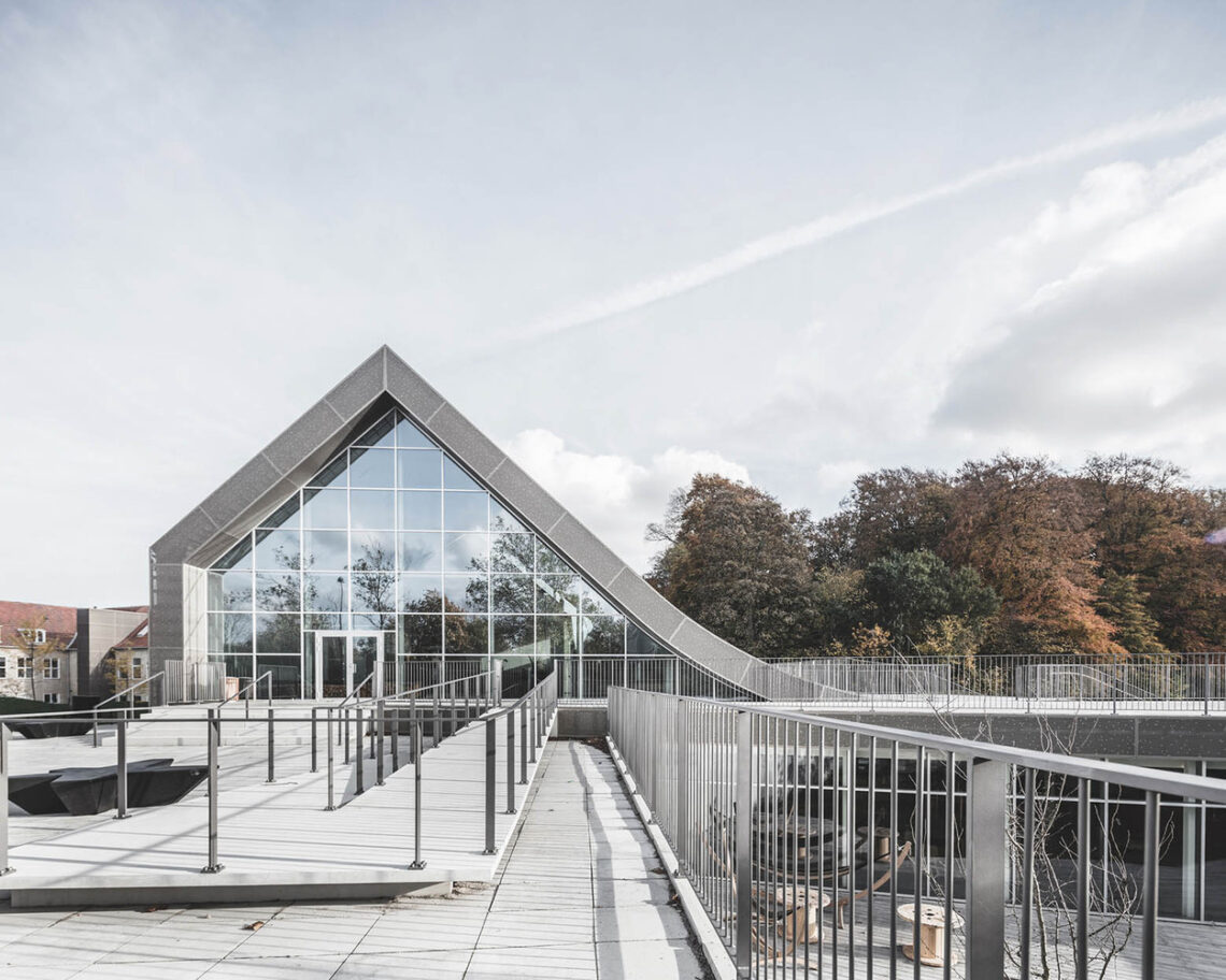 Mariehøj cultural centre / sophus søbye arkitekter + we architecture
