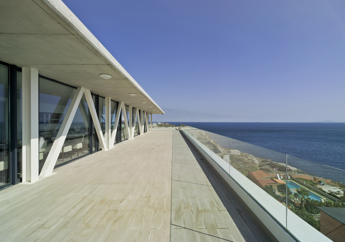 Ayalto Arquitectos Gibraltar university / ayalto integral
