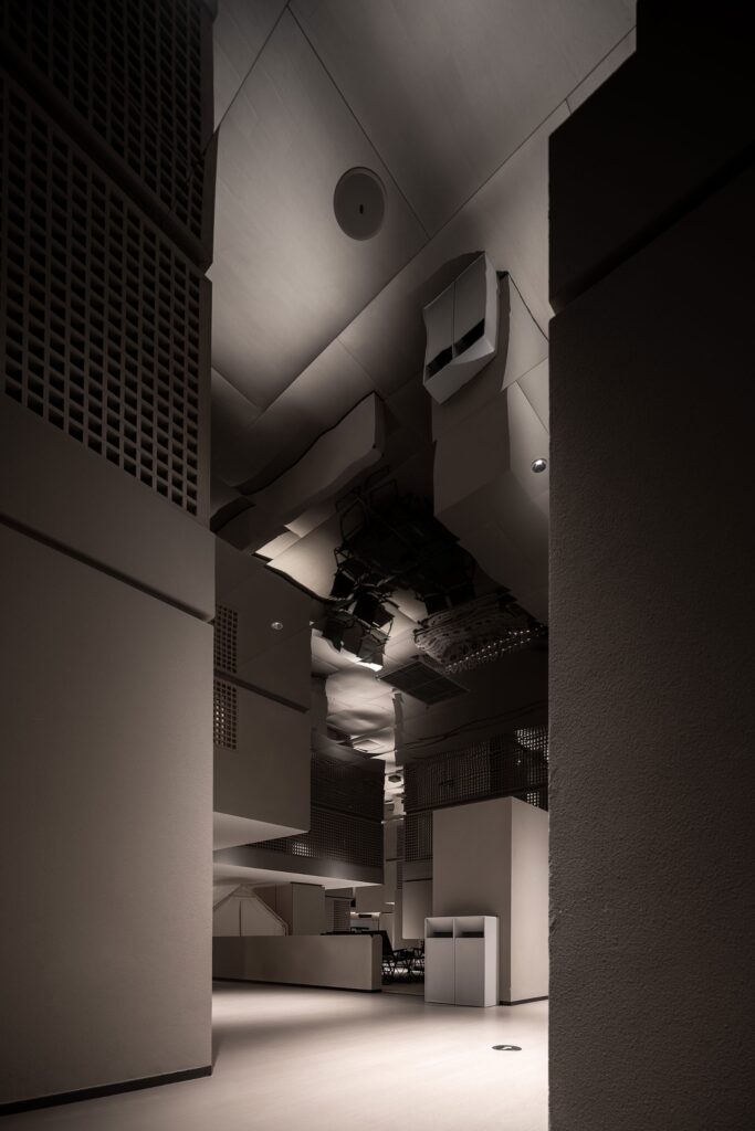 Shuiguo 2. 0, the source of life / djx design studio