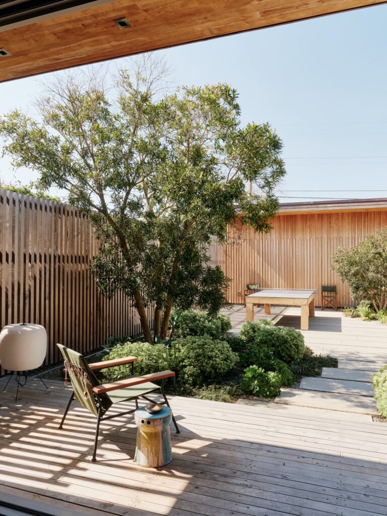 Surf house / feldman architecture