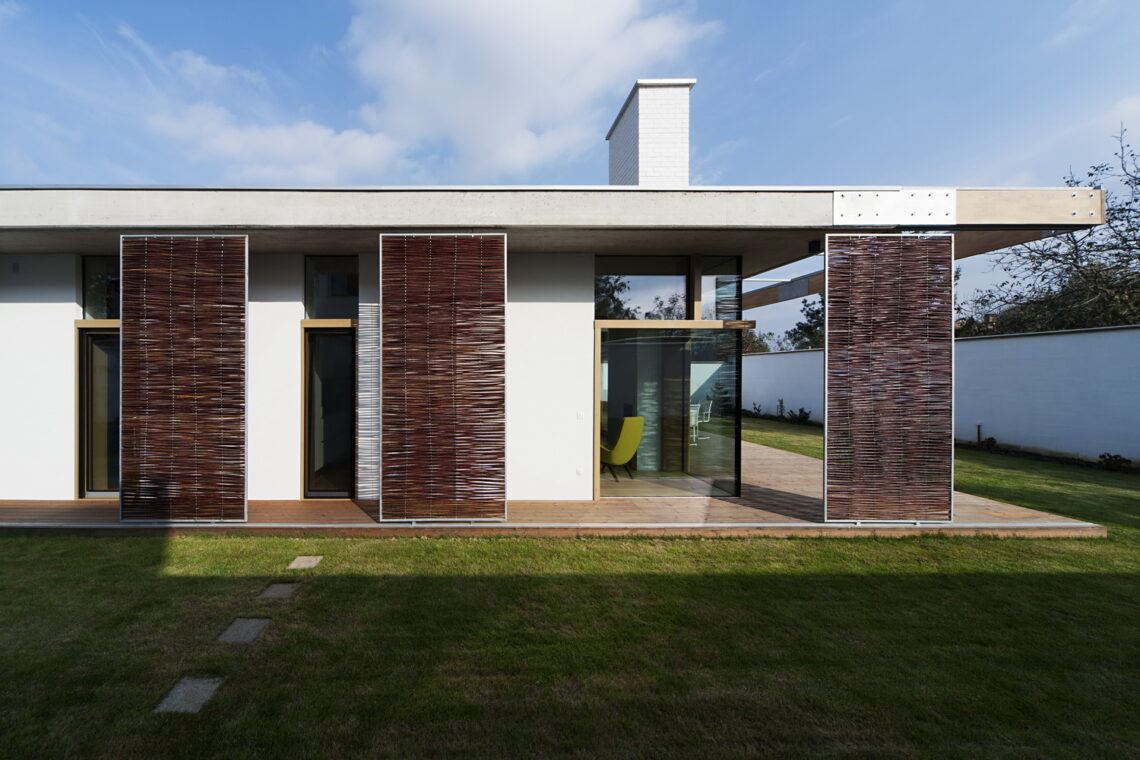 Td house / sporaarchitects