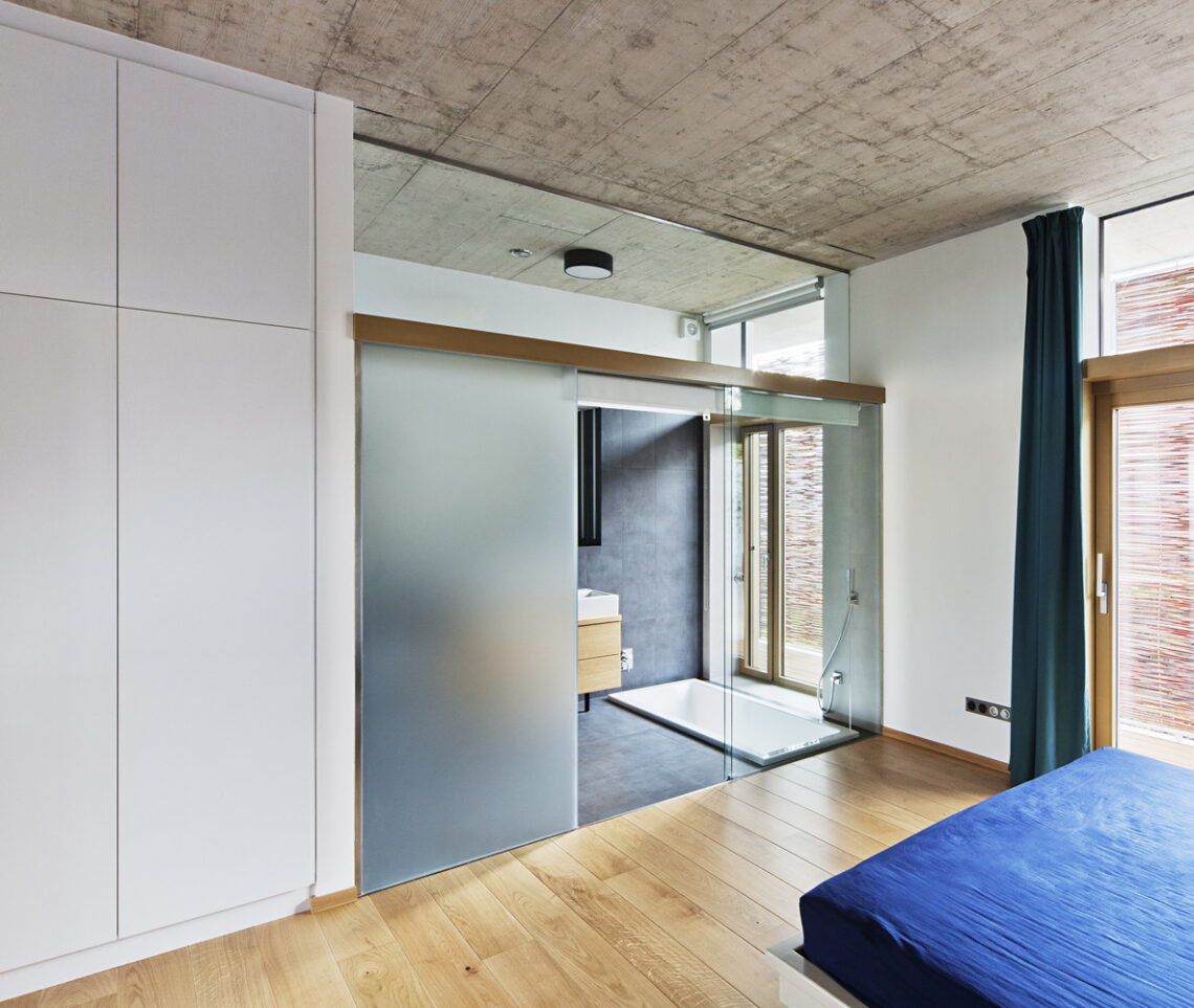 Td house / sporaarchitects