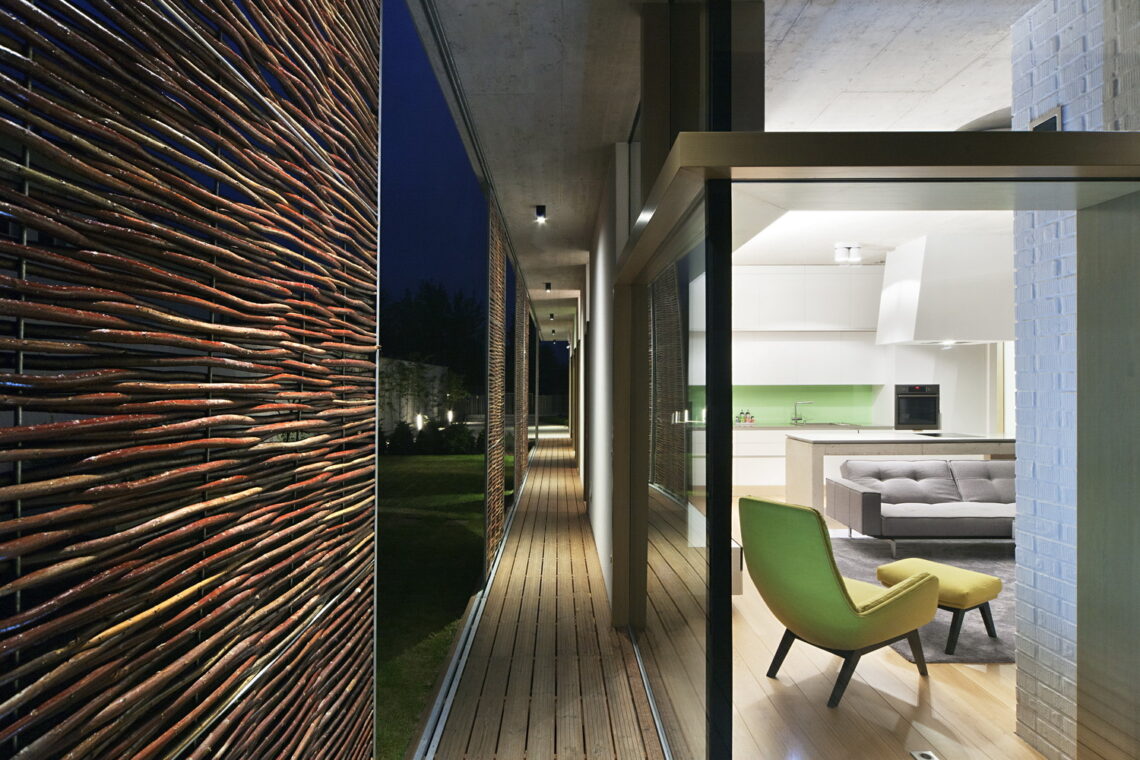 Td house / sporaarchitects