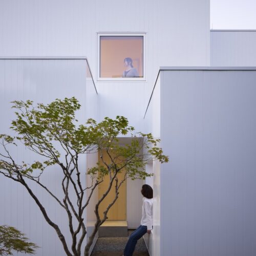 House I / Yoshichika Takagi 16 House i / yoshichika takagi