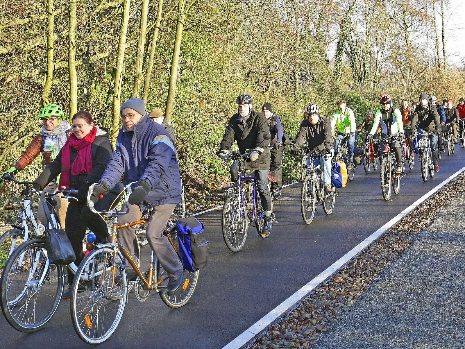 Section Of The &Quot;Rheinische Bahn&Quot; Of The Rs1 In Essen Germany construct 62-mile car-free bicycle highway