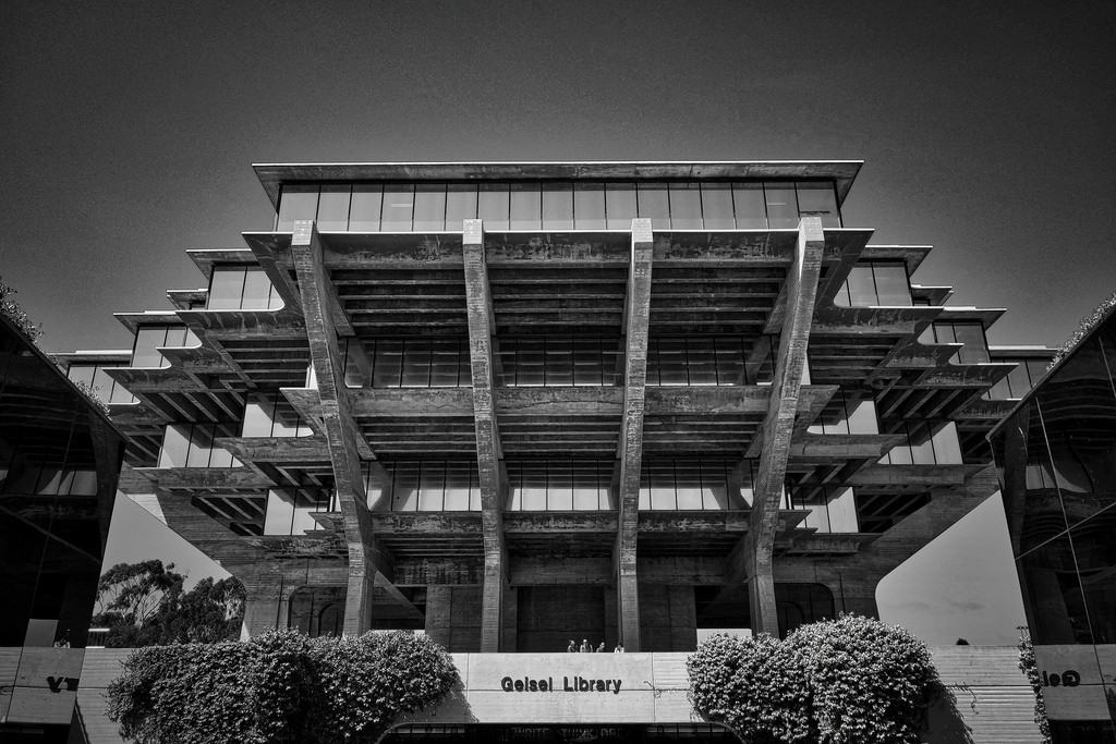 Geisel Library / William L. Pereira &Amp; Associates | Classics On Architecture Lab 7 Geisel library / william l. Pereira & associates | classics on architecture lab