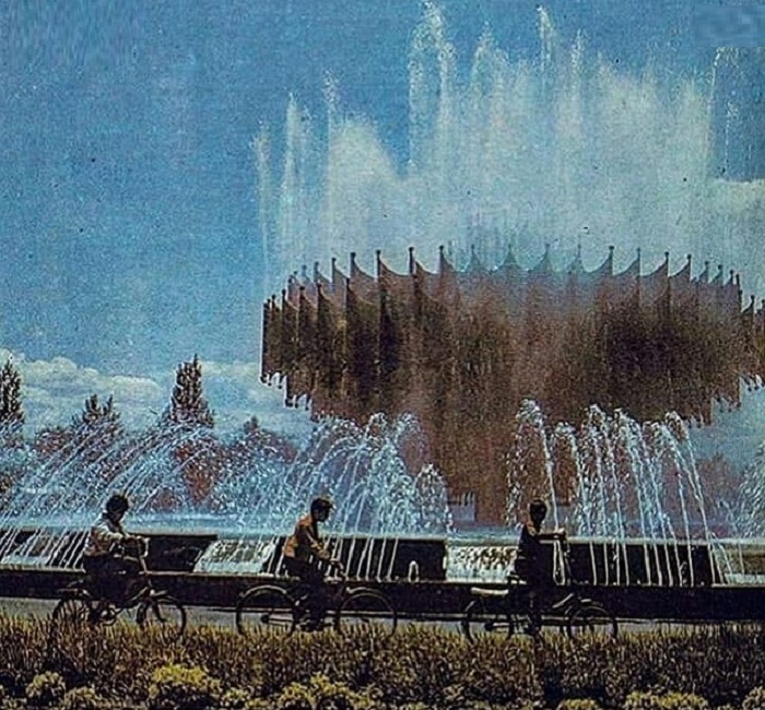 The Iron Fountain In Gyumri A Soviet Era Relic And Symbol Of Resilience the-iron-fountain-in-gyumri-a-soviet-era-relic-and-symbol-of-resilience