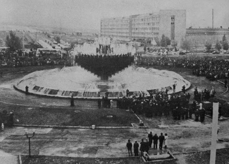The Iron Fountain In Gyumri A Soviet Era Relic And Symbol Of Resilience the-iron-fountain-in-gyumri-a-soviet-era-relic-and-symbol-of-resilience