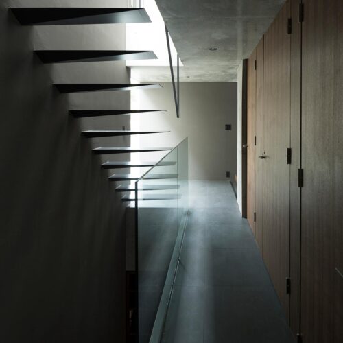 Grigio / apollo architects & associates