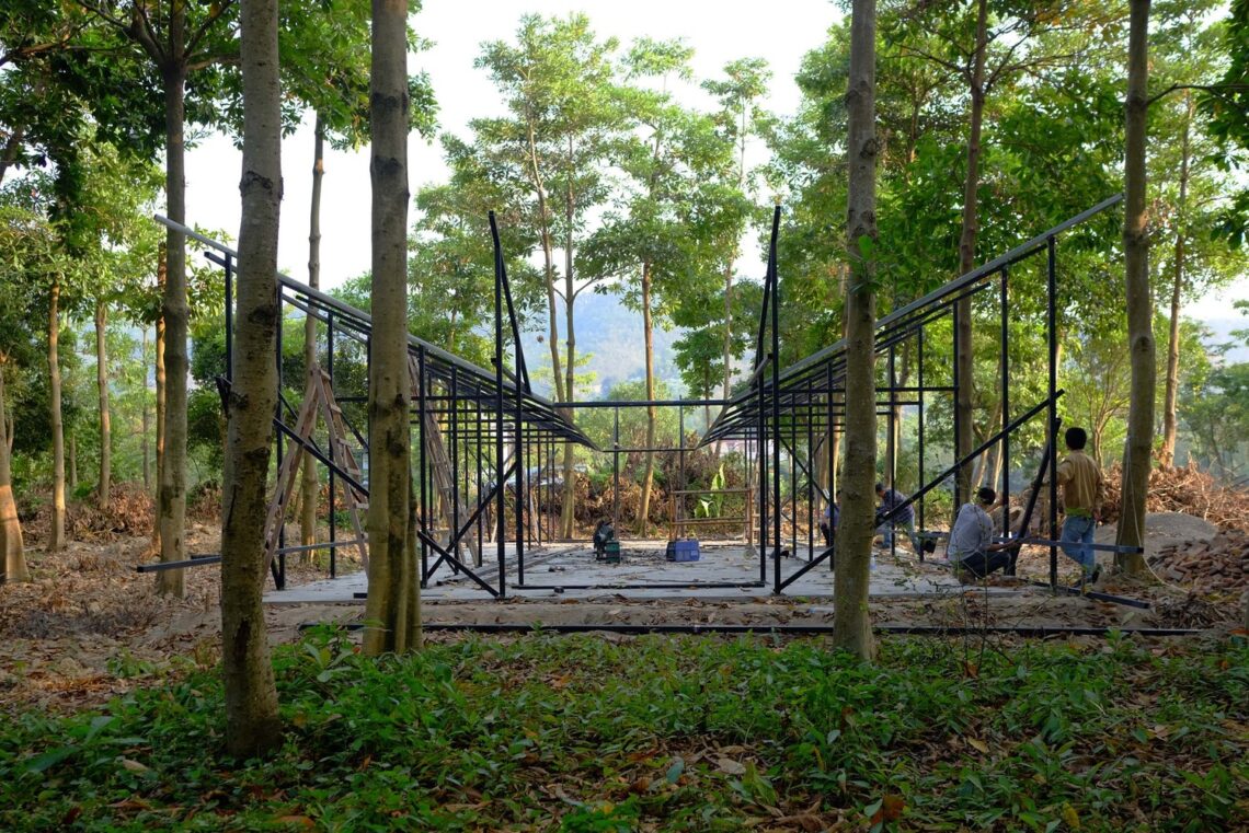 Pavilion in the forest / bansong studio