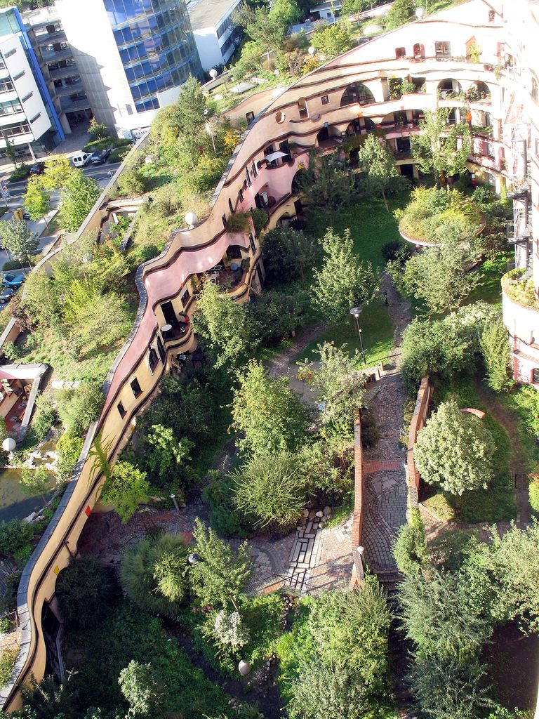 Waldspirale / Friedensreich Hundertwasser | Classics On Architecture Lab 3 Waldspirale / friedensreich hundertwasser