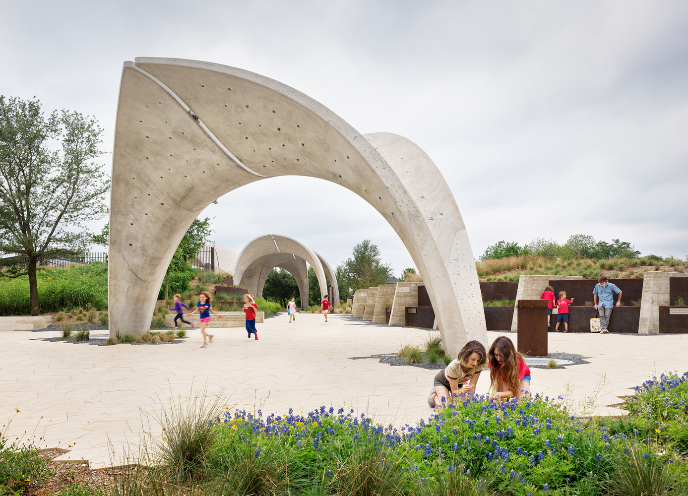 Confluence Park / Lake Flato Architects + Matsys Design 3 Confluence park / lake flato architects + matsys design